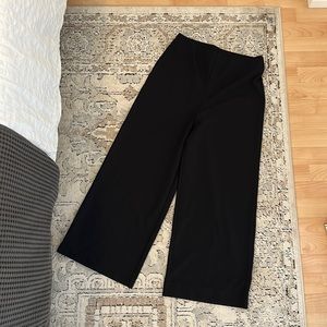 Wide leg trousers
